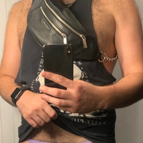 Meet your Posher, J - Picture 1 of 1